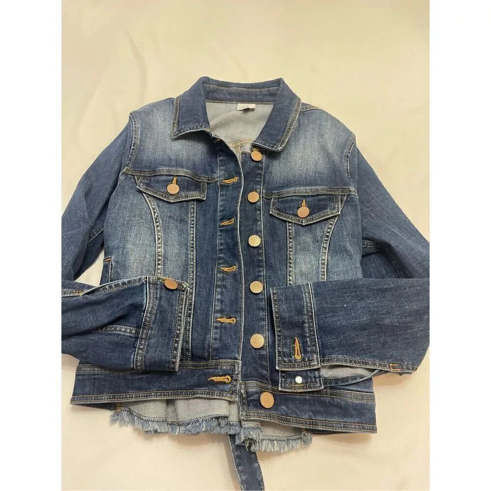 Cabi Denim Jean Jacket Size Medium
